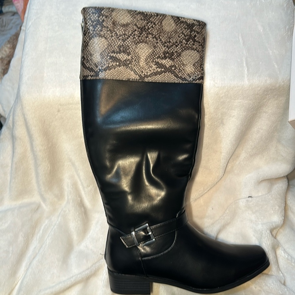 faux leather Flat Boots